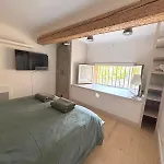Appartement Aixois De Caractere Place Des 4 Dauphins